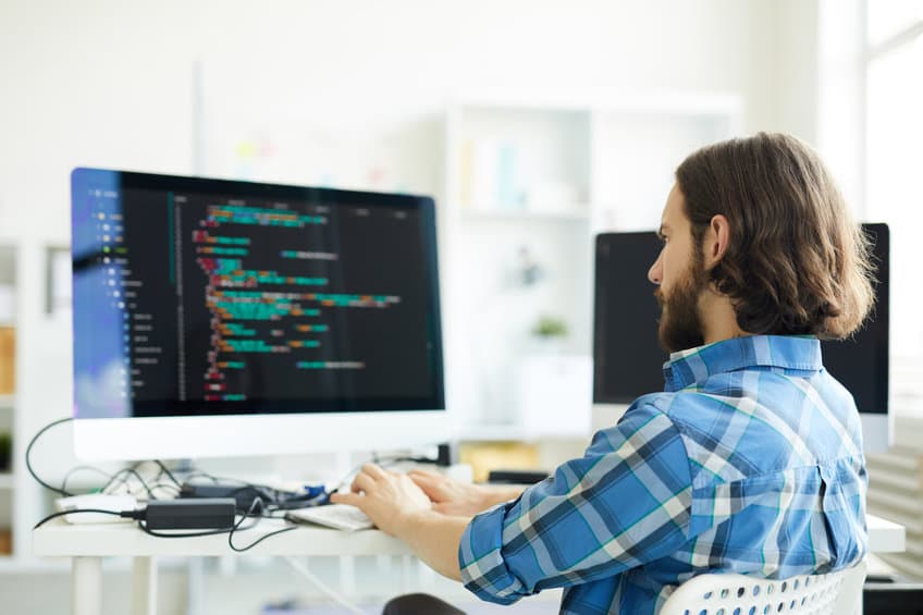 5 Environments That Can Benefit from Crestron Programming